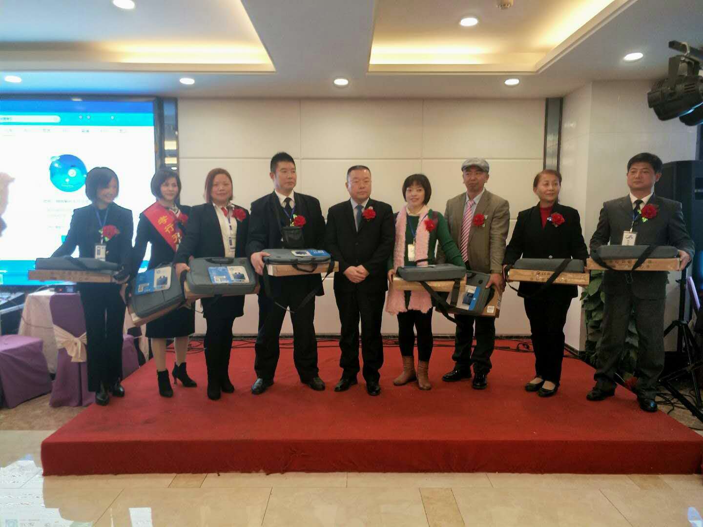 南京六合--纳米玉锅招商会火爆进行中